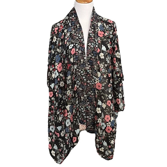 JESSICA SIMPSON MATERNITY Black Floral Kimono one size Preowned great condition - Picture 5 of 8
